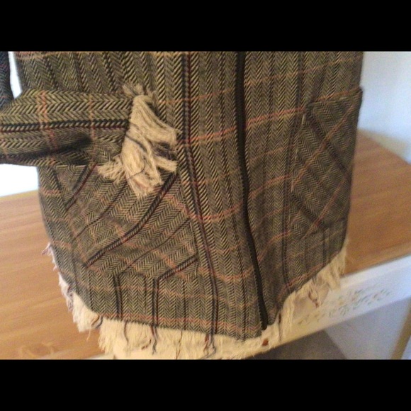 Tweed Jacket - Picture 4 of 4